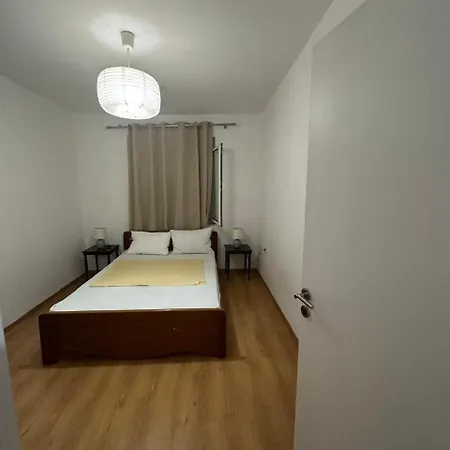 Center Vila *